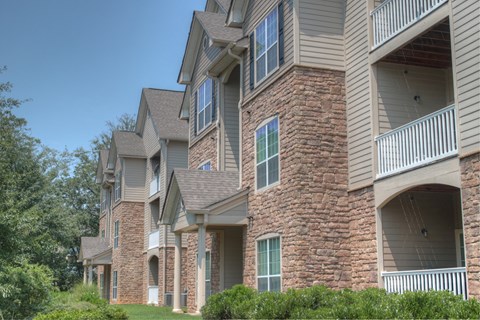 Luxury Apartments in Lithonia| Wesley Stonecrest Apartments | Patios and Balconies